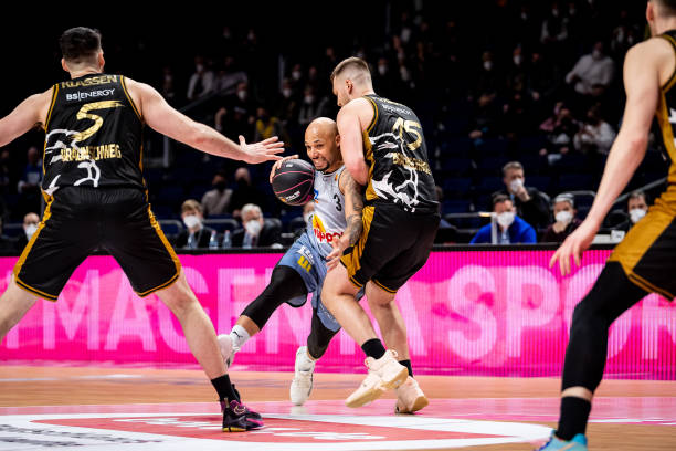 近的替补球 近的替补球